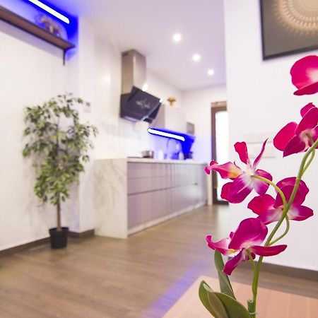 Rentalsevilla Looks Pretty And Modern エクステリア 写真